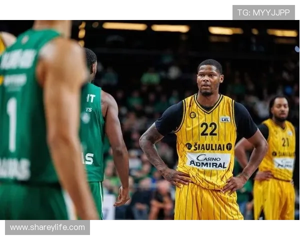 雷迪什感叹NBA交易残酷现实携家带口仍难逃被送走命运 雷迪什感叹NBA交易残酷现实携家带口仍难逃被送走命运