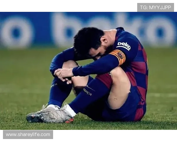 孔德错失良机防守失误致全场最低评分五点八分